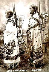 deux Iroquoises Photo de deux jeunes filles Iroquoise